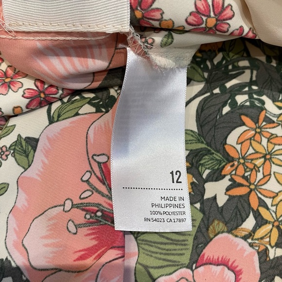 Spring Floral Pleated Mini Skirt, Lightweight, Bold Print, Women’s (US 12) - Picture 9 of 13